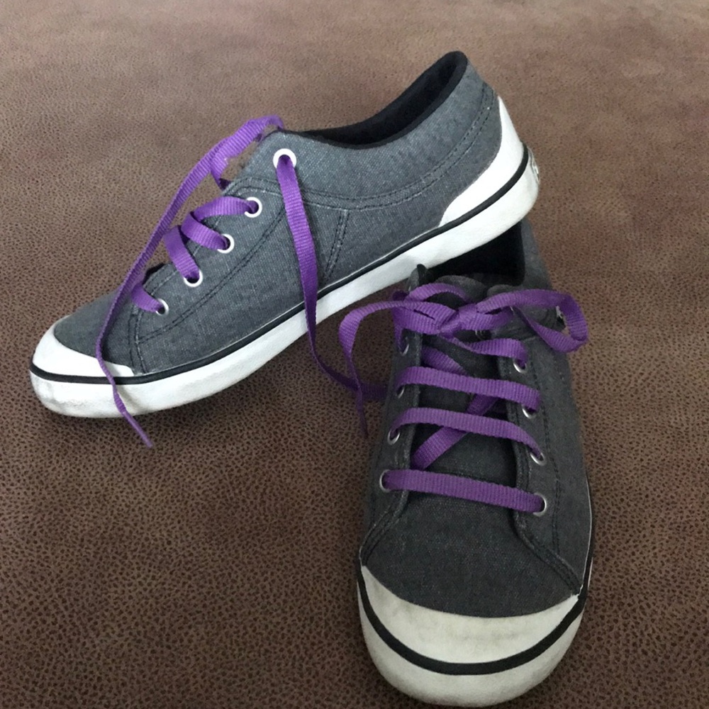 Teva Tennis Shoes - Size 8